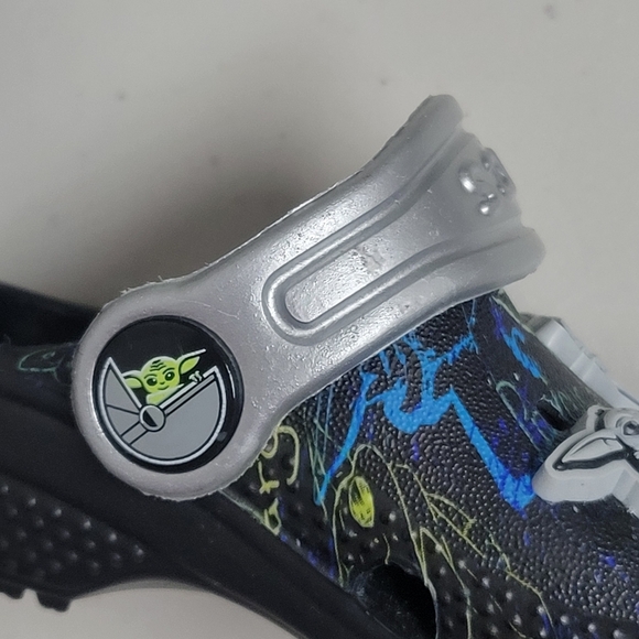 CROCS The Mandalorian The Child Toddler Size C4. - Picture 7 of 8